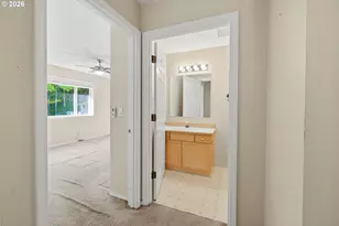 9721 SW Tualatin Rd, Tualatin, OR 97062 - Photo 25