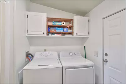 20140 NE Sandy Blvd #59, Fairview, OR 97024 - Photo 17