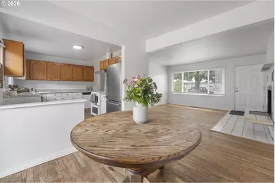 17937 SE Lincoln St, Portland, OR 97233 - Photo 5