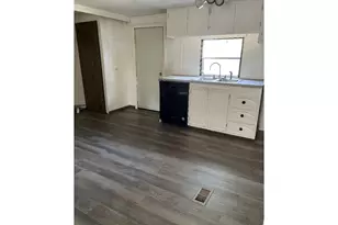 150 S 15th Ave, Elgin, OR 97827 - Photo 3