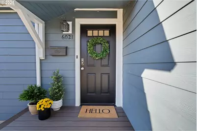6021 SW 45th Ave, Portland, OR 97221 - Photo 3