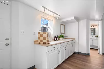 6021 SW 45th Ave, Portland, OR 97221 - Photo 19