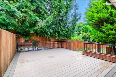 7015 SE 127th Ave, Portland, OR 97236 - Photo 31