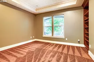 7015 SE 127th Ave, Portland, OR 97236 - Photo 9