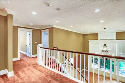 7015 SE 127th Ave, Portland, OR 97236 - Photo 5