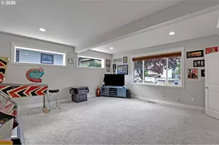 7644 N Brandon Ave, Portland, OR 97217 - Photo 13