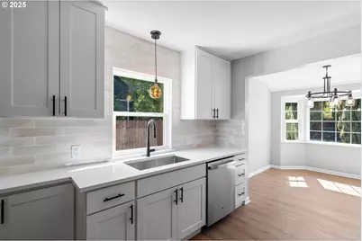 7776 SW 5th Ave, Portland, OR 97219 - Photo 15