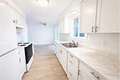 200 Roth St, Amity, OR 97101 - Photo 7