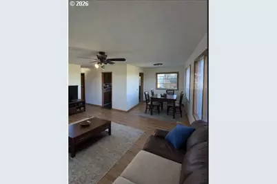 3704 E 14th St, Vancouver, WA 98661 - Photo 13