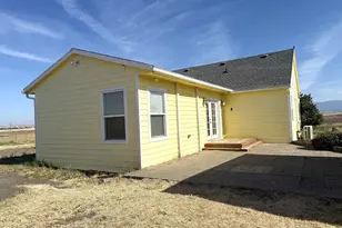 154 String Street Rd, Centerville, WA 98613 - Photo 3