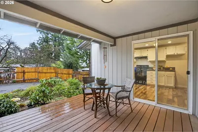 4721 SW 45th Ave, Portland, OR 97221 - Photo 3