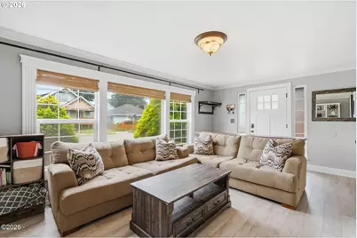 1303 3rd St, Tillamook, OR 97141 - Photo 5