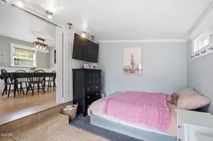 1303 3rd St, Tillamook, OR 97141 - Photo 17