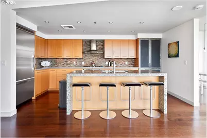 1260 NW Naito Pkwy #602B, Portland, OR 97209 - Photo 11