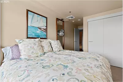 1260 NW Naito Pkwy #602B, Portland, OR 97209 - Photo 27