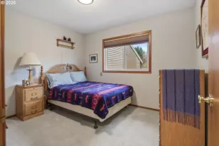 12706 SW Barberry Dr, Beaverton, OR 97008 - Photo 15