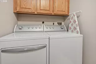 12706 SW Barberry Dr, Beaverton, OR 97008 - Photo 9