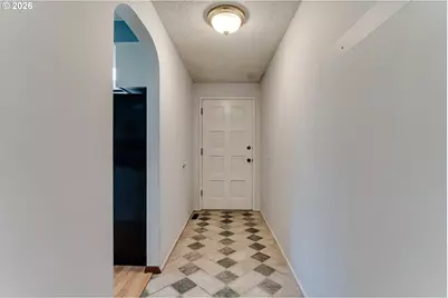 4742 Thunderbird St, Eugene, OR 97404 - Photo 5