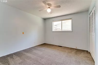 4742 Thunderbird St, Eugene, OR 97404 - Photo 25