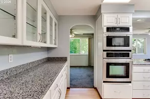 4742 Thunderbird St, Eugene, OR 97404 - Photo 7