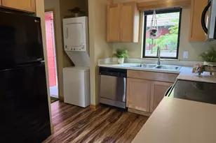910 NW Naito Pkwy, Portland, OR 97209 - Photo 9