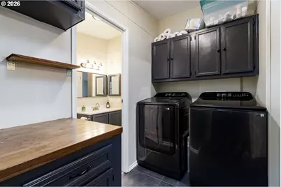 12450 SW Fischer Rd #103, Portland, OR 97224 - Photo 27