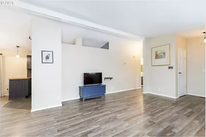 12450 SW Fischer Rd #103, Portland, OR 97224 - Photo 7