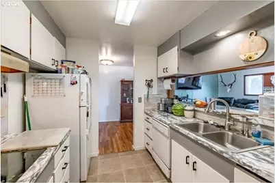 543 S 18th St, Philomath, OR 97370 - Photo 13