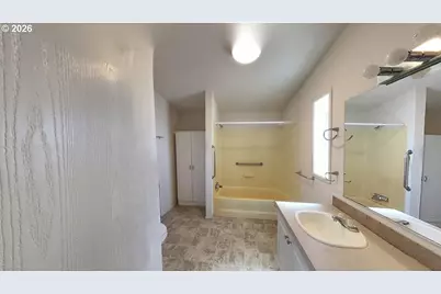 94120 Strahan St #24, Gold Beach, OR 97444 - Photo 11