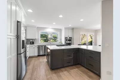 2402 SE 113th Ct, Vancouver, WA 98664 - Photo 9