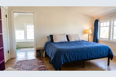 608 SW 2nd St, Enterprise, OR 97828 - Photo 13