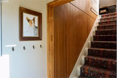 608 SW 2nd St, Enterprise, OR 97828 - Photo 9
