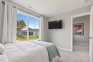 413 NW 5th St, Newport, OR 97365 - Photo 15