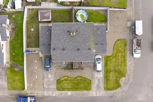 4212 47th Ave NE, Salem, OR 97305 - Photo 9