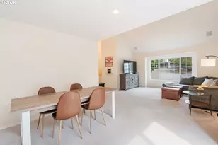 8943 SW 149th Pl, Beaverton, OR 97007 - Photo 7