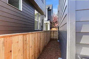 6024 NE Mason St, Portland, OR 97218 - Photo 19