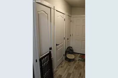 526 SE 15th St, Pendleton, OR 97801 - Photo 13