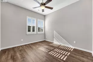 931 W Magnolia Loop, Washougal, WA 98671 - Photo 9