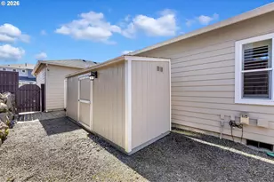 931 W Magnolia Loop, Washougal, WA 98671 - Photo 41