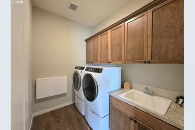 931 W Magnolia Loop, Washougal, WA 98671 - Photo 33