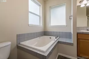 926 NE Sunset Ct, Clatskanie, OR 97016 - Photo 17