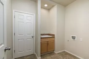 926 NE Sunset Ct, Clatskanie, OR 97016 - Photo 19