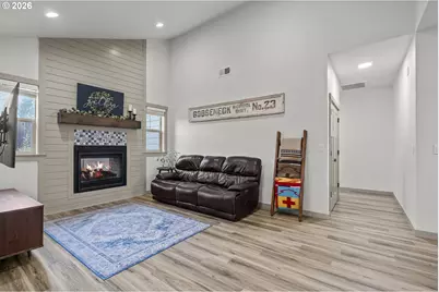 454 SW Rose Ave, Dallas, OR 97338 - Photo 7