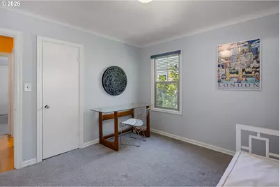 2490 Emerald St, Eugene, OR 97403 - Photo 23