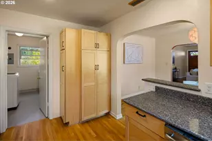 2490 Emerald St, Eugene, OR 97403 - Photo 19