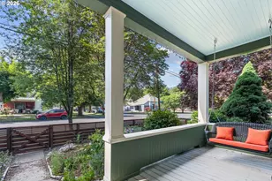 701 Washington Ave, La Grande, OR 97850 - Photo 5