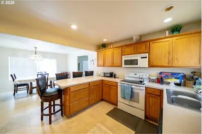 1400 Clay St NE, Salem, OR 97301 - Photo 3