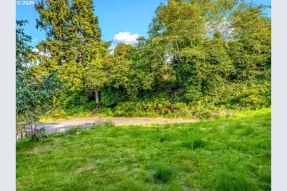 909 5th St, Astoria, OR 97103 - Photo 7