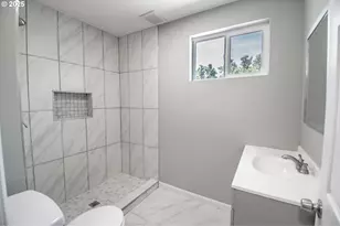 278 Cherry Ct, Cottage Grove, OR 97424 - Photo 13