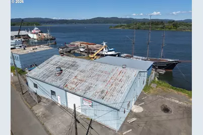 390 N Front St, Coos Bay, OR 97420 - Photo 41